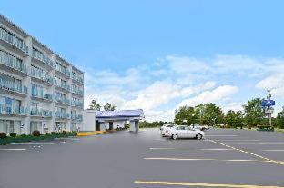 Howard Johnson By Wyndham Saint Joseph Benton Harbor Δωμάτιο φωτογραφία